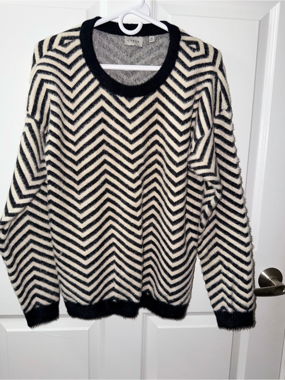 Cyrus Black and White Chevron Crewneck Sweater - Picture 2 of 4